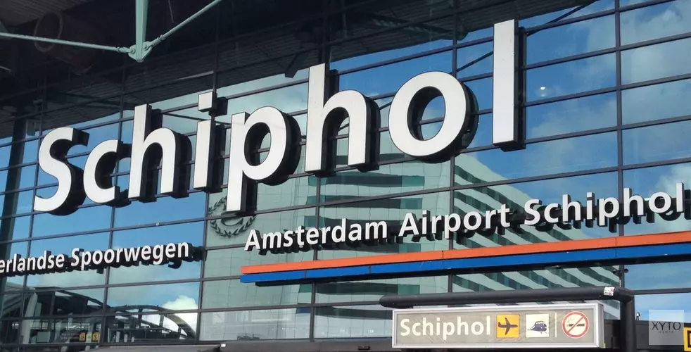 Recorddrukte op Schiphol deze zomer: 220.000 passagiers per dag