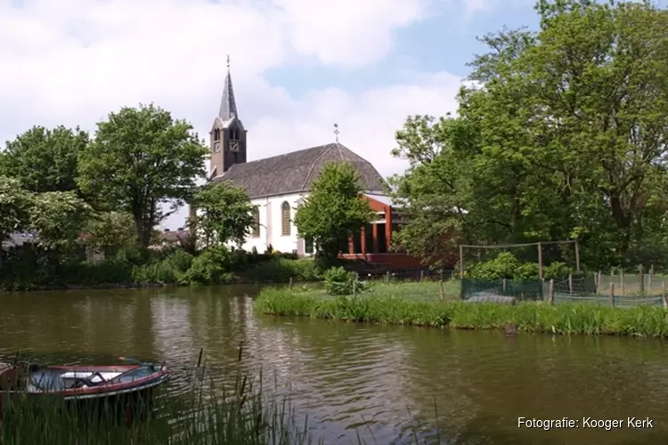Het Amsterdamse Balkankoor Slavuj met Slavische Koorklanken in de Kooger Kerk