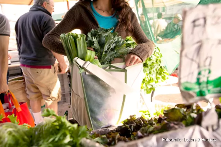 Biologische boerenmarkt Geestmerambacht op zat. 15 juni