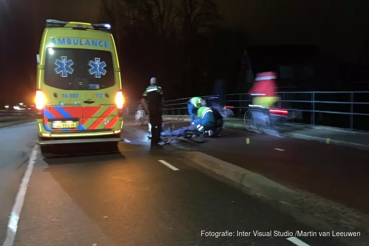 Fietser onder invloed komt hard ten val