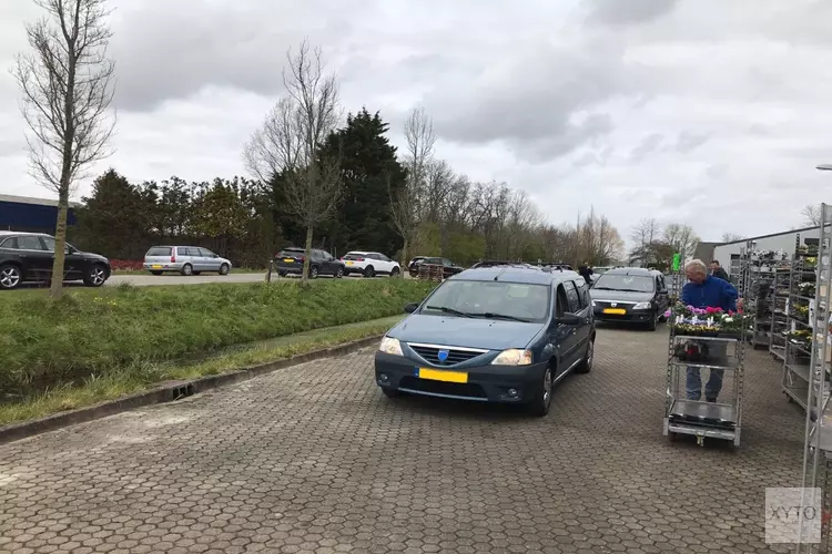 Grootste tuinplanten-drive-in van de regio!