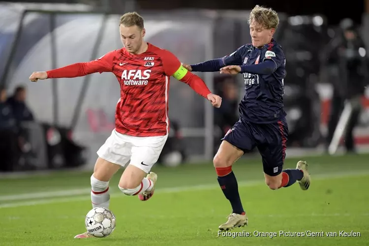 Sterke eerste helft zet AZ op het juiste spoor tegen FC Twente