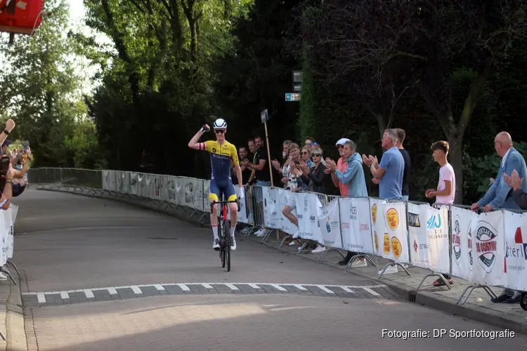 Jens van den Dool bekroont sterk seizoen met winst in Sint Pancras