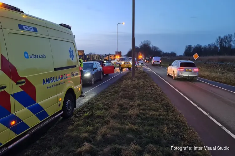 Kopstaartbotsing op N242 bij Heerhugowaard