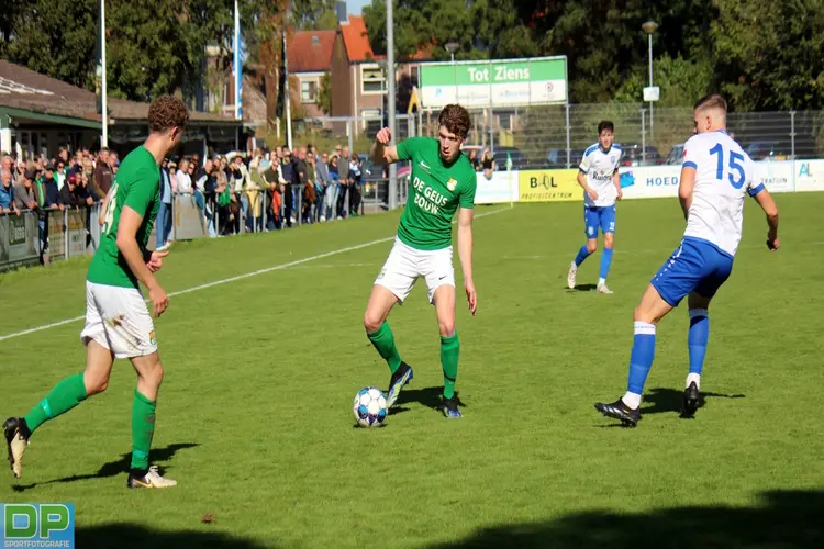 BOL wint verdiend van tien man van Hillegom