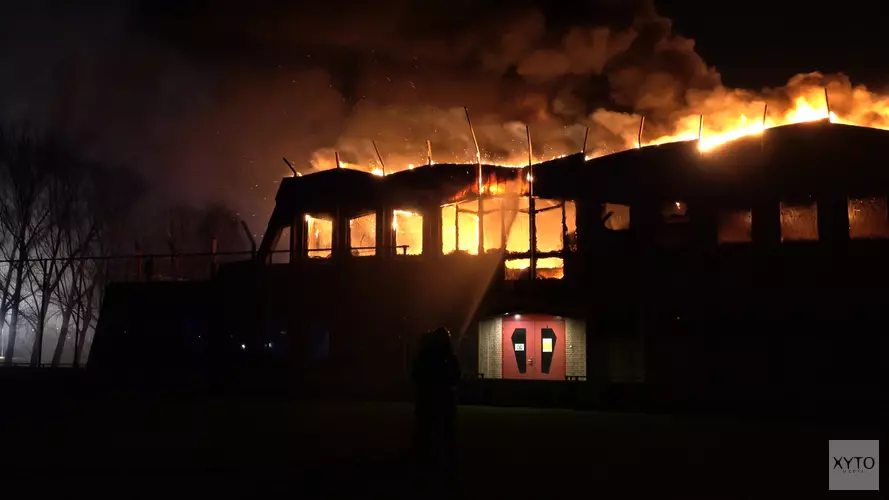 Grote brand op sportpark &#39;t Lood