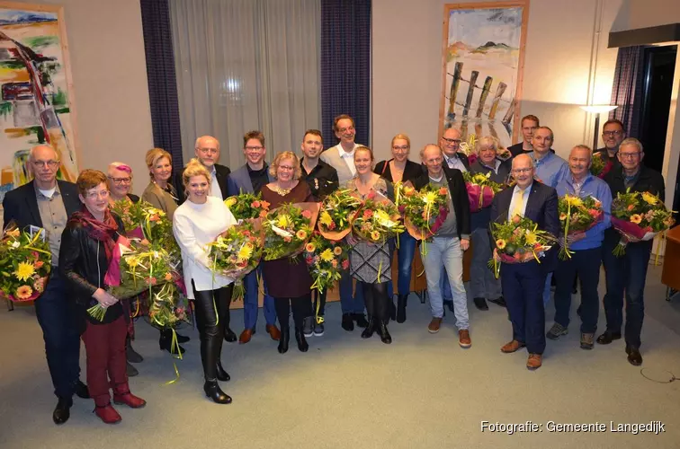 Koninklijke Onderscheiding voor twee vertrekkende gemeenteraadsleden Langedijk