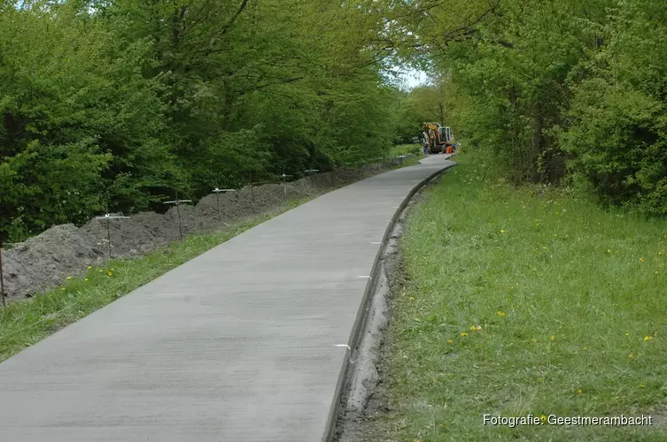 Laatste stuk fietspad op de schop